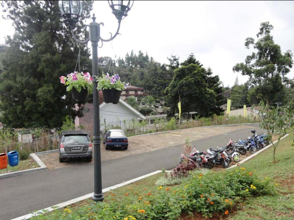 Casa Monte Rosa Puncak Extérieur photo